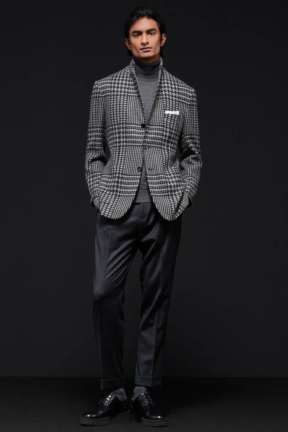 キートン(Kiton) 2023-24年秋冬メンズコレクション - ファッションプレス