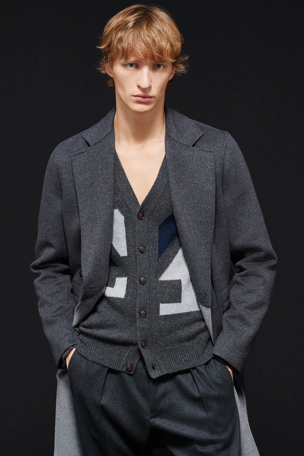 キートン(Kiton) 2023-24年秋冬メンズコレクション - ファッションプレス