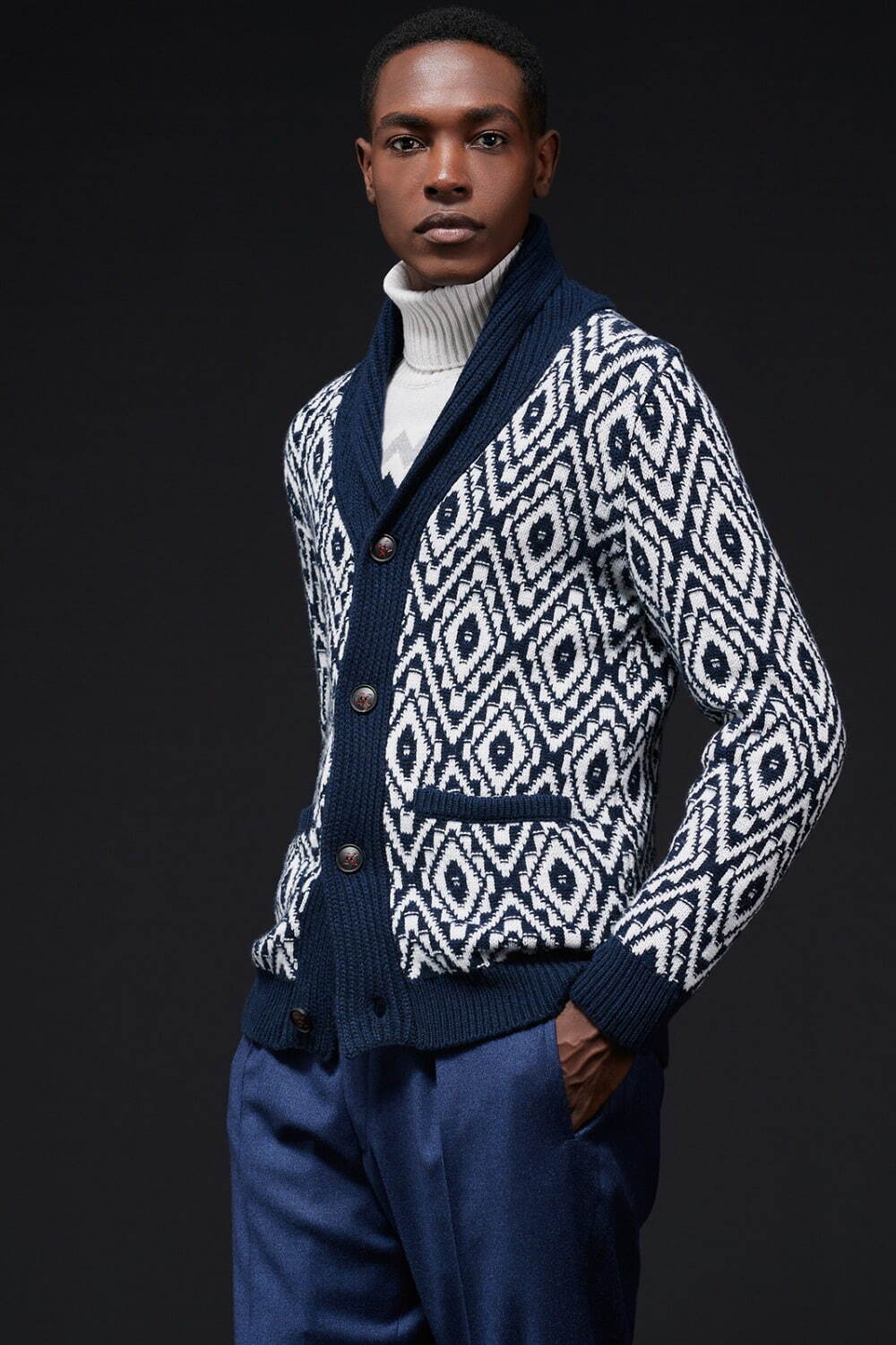 キートン(Kiton) 2023-24年秋冬メンズコレクション - ファッションプレス