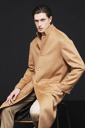 キートン(Kiton) 2023-24年秋冬メンズコレクション  - 写真1