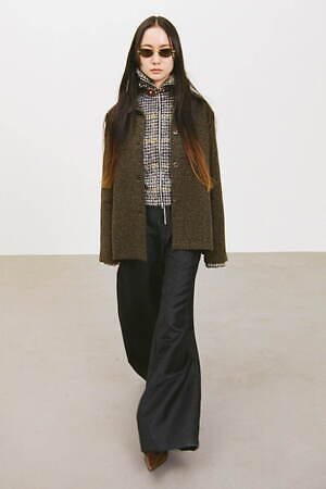 アワー レガシー 2023-24年秋冬コレクション - お気に入りの服の“変化”を着想源に｜写真31