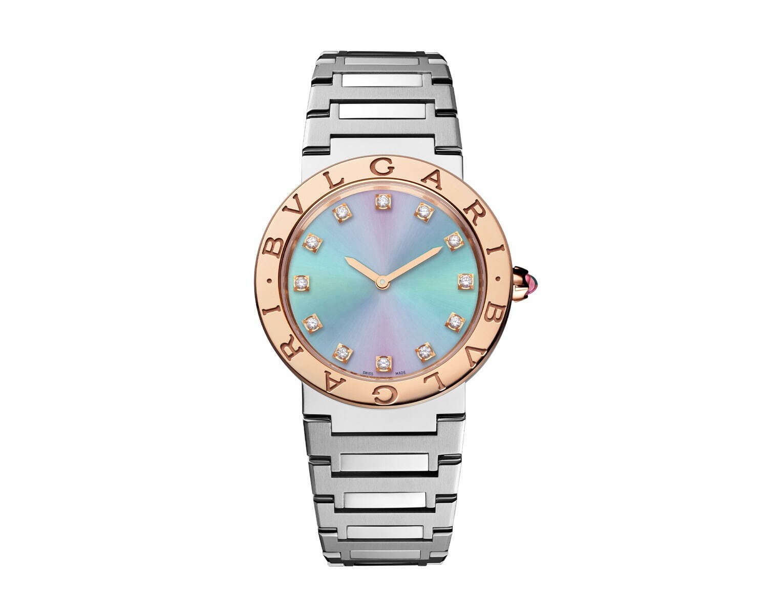 ブルガリ“光で表情が変わる”ダイヤルの新作腕時計、BLACKPINK・LISAとコラボ - ファッションプレス