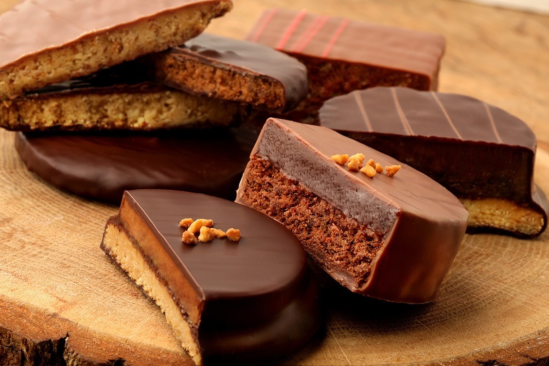 クリオロ23年バレンタイン、“サクッとサブレ×濃厚ガナッシュ”のショコラスイーツなど