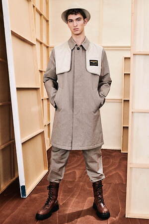 モスキーノ(MOSCHINO) 2023年プレフォールウィメンズ&メンズコレクション  - 写真16