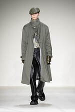 エンポリオ アルマーニ 2023年秋冬メンズコレクション - 上空からの探求、飛行士の冒険心｜写真28