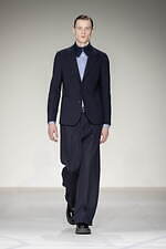 エンポリオ アルマーニ 2023年秋冬メンズコレクション - 上空からの探求、飛行士の冒険心｜写真77