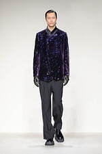 エンポリオ アルマーニ 2023年秋冬メンズコレクション - 上空からの探求、飛行士の冒険心｜写真91