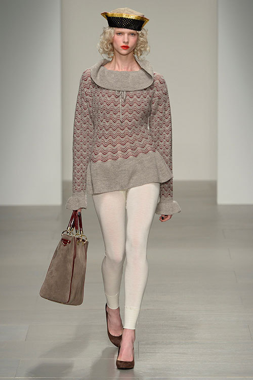 ヴィヴィアン・ウエストウッド レッドレーベル(Vivienne Westwood RED LABEL) 2014-15年秋冬ウィメンズコレクション  - 写真18