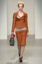 ヴィヴィアン・ウエストウッド レッドレーベル 2014-15年秋冬コレクション｜写真17