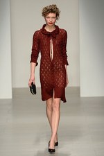 ヴィヴィアン・ウエストウッド レッドレーベル 2014-15年秋冬コレクション｜写真32