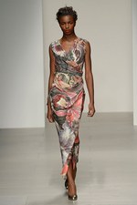 ヴィヴィアン・ウエストウッド レッドレーベル 2014-15年秋冬コレクション｜写真33