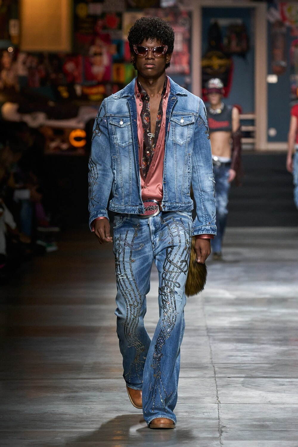 ディースクエアード(DSQUARED2) 2023-24年秋冬ウィメンズ&メンズコレクション  - 写真12