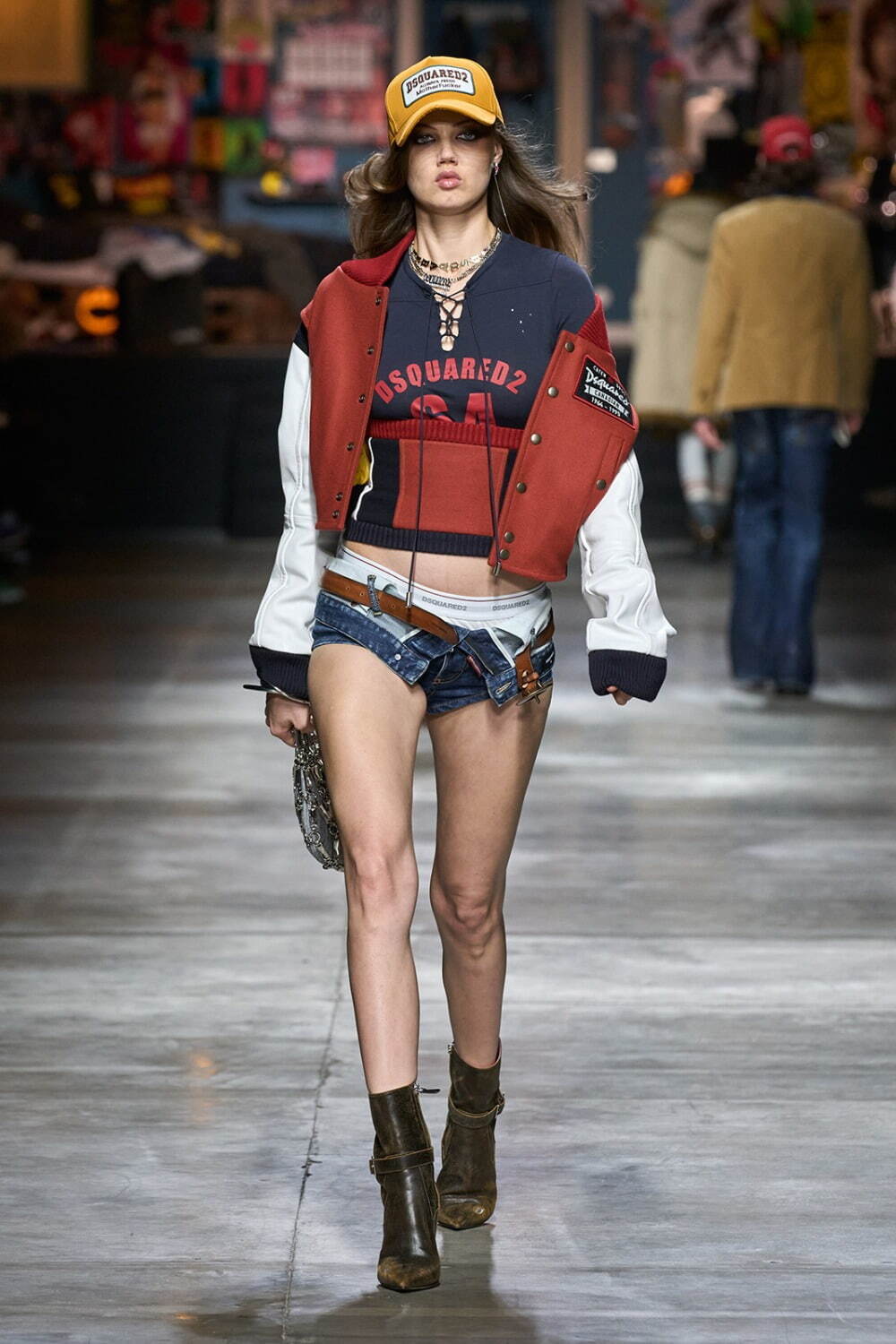 ディースクエアード(DSQUARED2) 2023-24年秋冬ウィメンズ&メンズコレクション  - 写真23