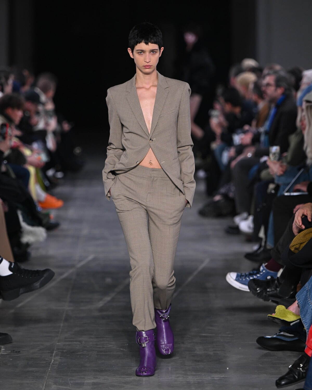 JW アンダーソン(JW Anderson) 2023-24年秋冬ウィメンズ&メンズコレクション  - 写真24
