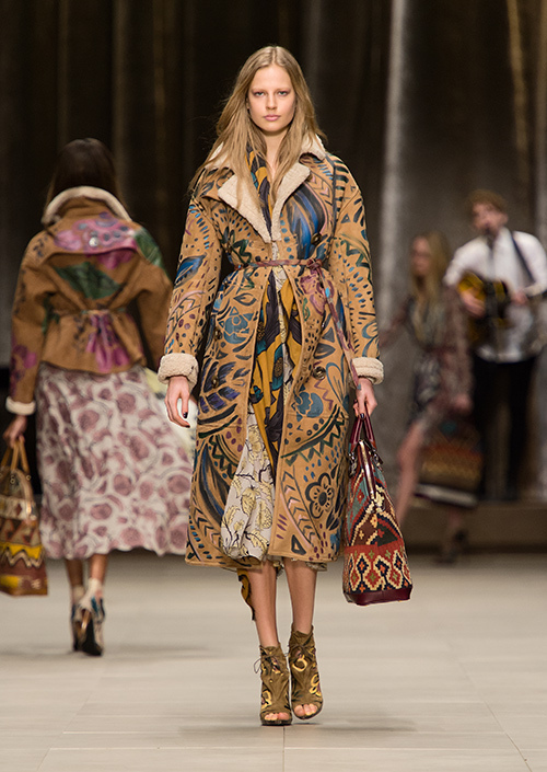 バーバリープローサム(Burberry Prorsum) 2014-15年秋冬ウィメンズコレクション  - 写真12