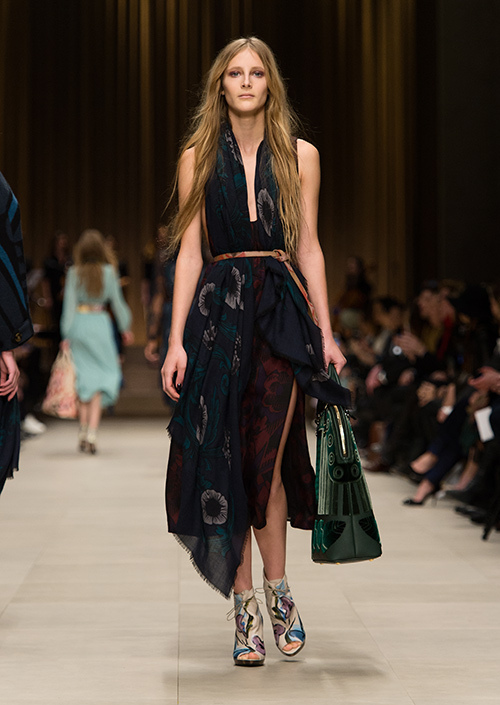 バーバリープローサム(Burberry Prorsum) 2014-15年秋冬ウィメンズコレクション  - 写真35