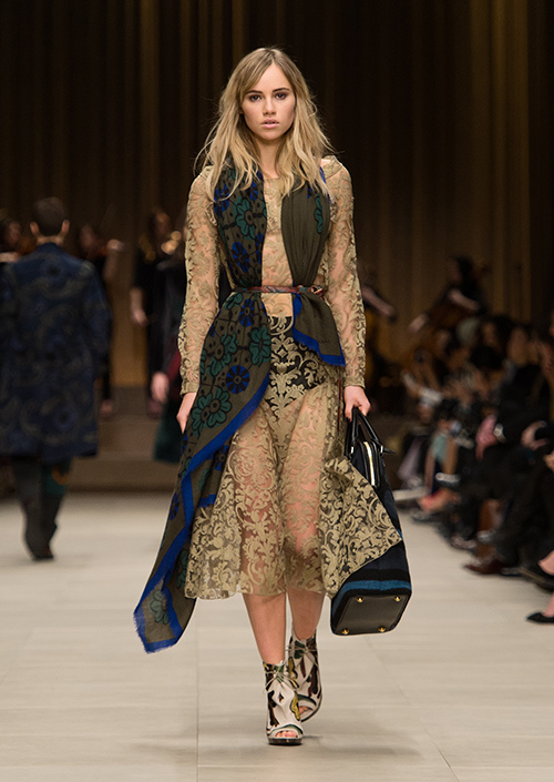 バーバリープローサム(Burberry Prorsum) 2014-15年秋冬ウィメンズコレクション  - 写真46