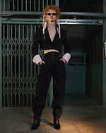 パメオポーズ 2023年春夏コレクション、華やかでパンクな“ニューロマンティック”｜写真2