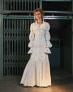 パメオポーズ 2023年春夏コレクション、華やかでパンクな“ニューロマンティック”｜写真9