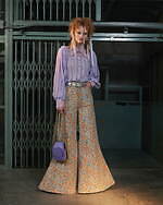 パメオポーズ 2023年春夏コレクション、華やかでパンクな“ニューロマンティック”｜写真19