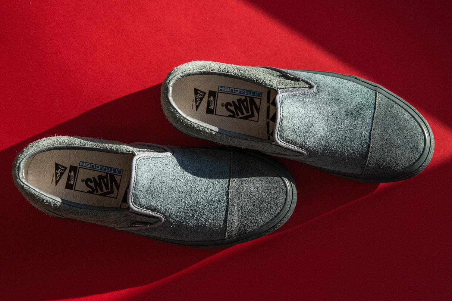 【ビームス別注】バンズ ×ピルグリムサーフ　クラシック スリッポン VANS VANS × Pilgrim Surf+Supply＞の『CLASSIC SLIP-ON』が7月25日に