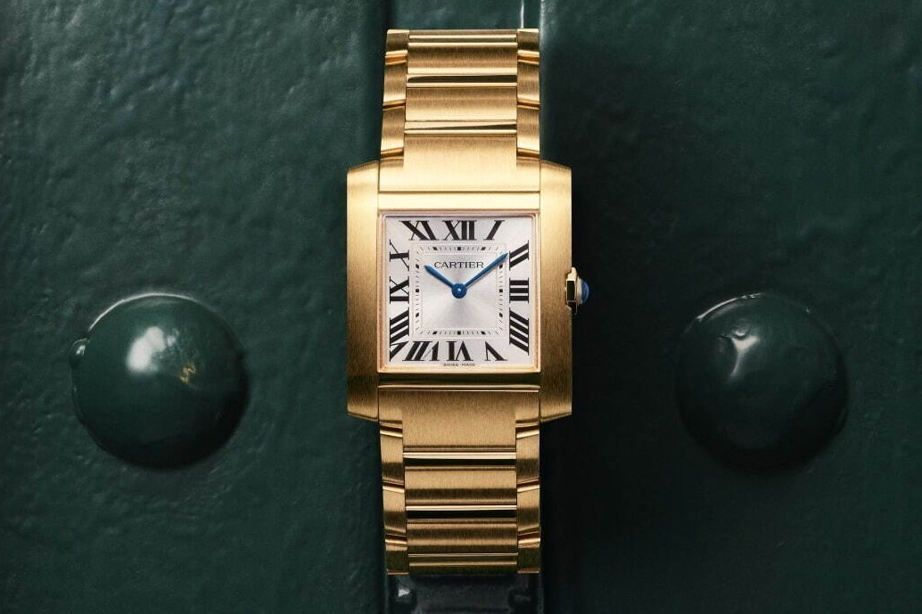 【8】Cartier　カルティエ　タンクフランセーズ　コマ　部品　腕時計 カルティエの腕時計「タンク フランセーズ」新作、ケース一体型