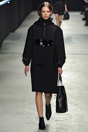 クリストファー ケイン(Christopher Kane) 2014-15年秋冬メンズコレクション  - 写真4