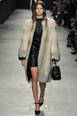 クリストファー ケイン(Christopher Kane) 2014-15年秋冬メンズコレクション  - 写真26