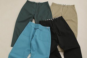 ナノ・ユニバースからディッキーズ別注パンツ、古着着想のワイドシルエット