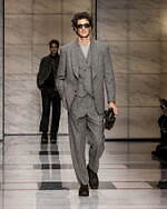 ジョルジオ アルマーニ 2023年秋冬メンズコレクション - 灰色に濡れる温かさ｜写真5