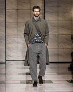 ジョルジオ アルマーニ 2023年秋冬メンズコレクション - 灰色に濡れる温かさ｜写真11
