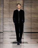 ジョルジオ アルマーニ 2023年秋冬メンズコレクション - 灰色に濡れる温かさ｜写真47