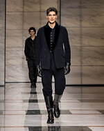ジョルジオ アルマーニ 2023年秋冬メンズコレクション - 灰色に濡れる温かさ｜写真59