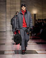 ジョルジオ アルマーニ 2023年秋冬メンズコレクション - 灰色に濡れる温かさ｜写真70