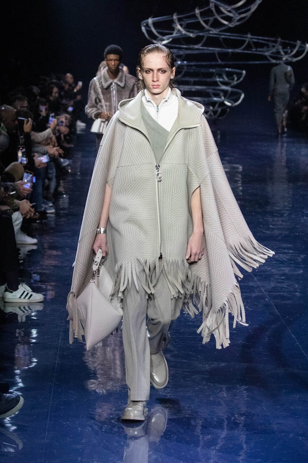 【FENDI】24FW Fendi Romaラベル付き ウール ネックウォーマー FENDI】24FW Fendi Romaラベル付き ウール ネックウォーマー