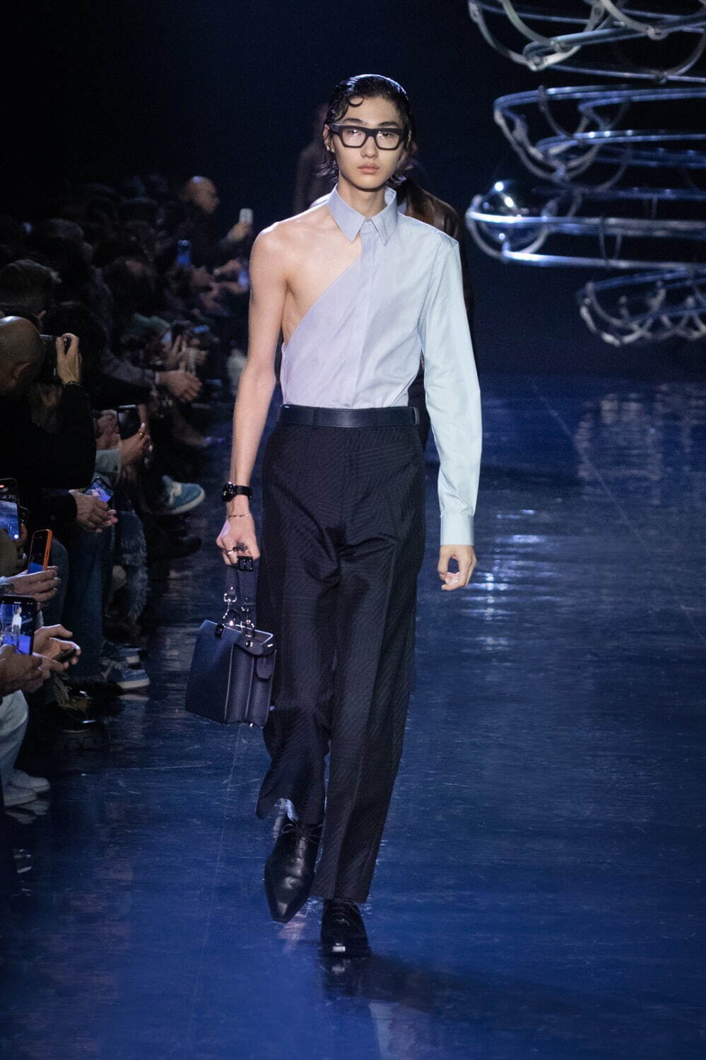 フェンディ(FENDI) 2023-24年秋冬メンズコレクション - ファッションプレス