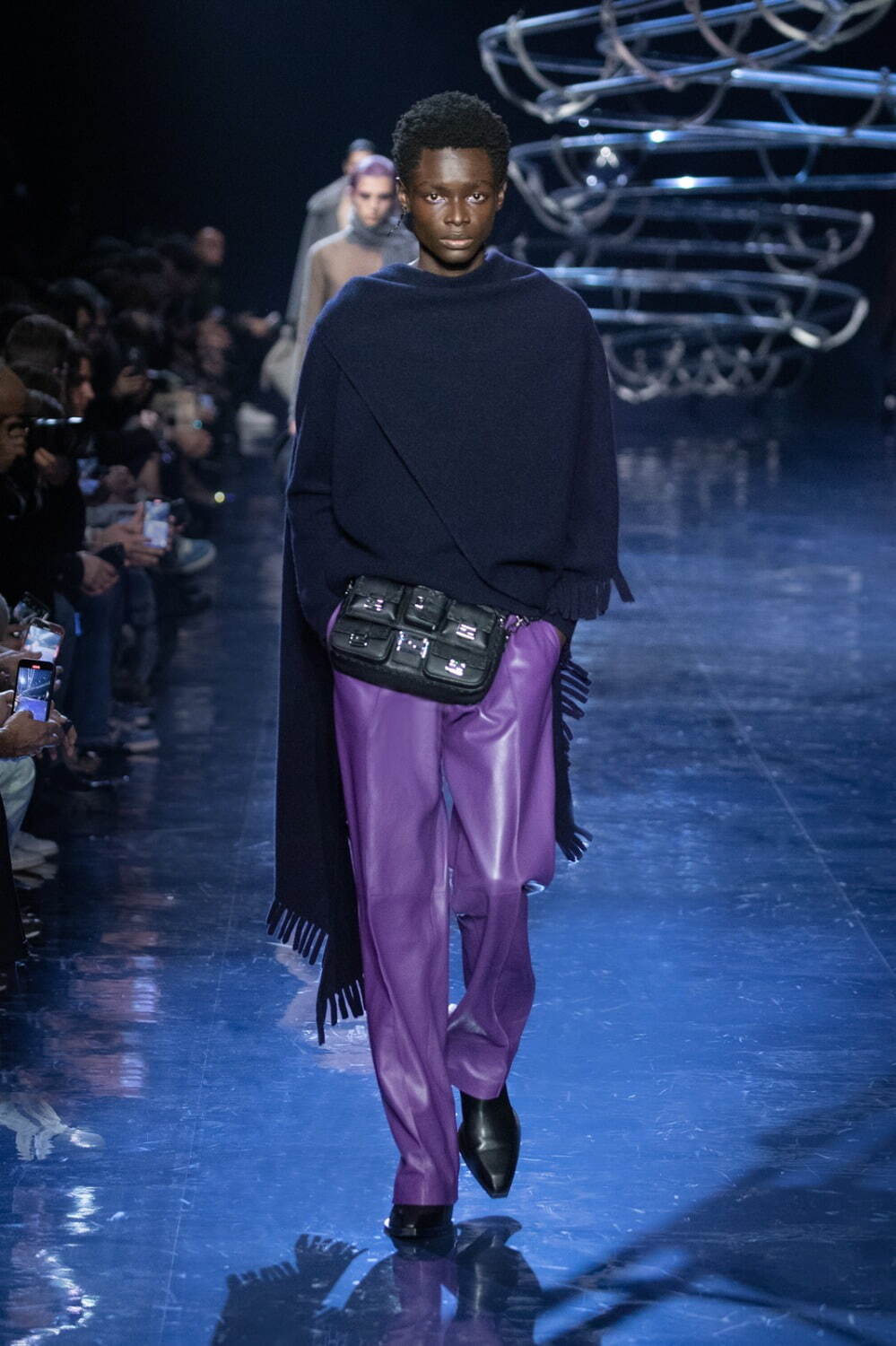 フェンディ(FENDI) 2023-24年秋冬メンズコレクション  - 写真16