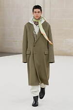 オーラリー 2023-24年秋冬コレクション - 起き抜けに羽織る衣服の暖かさ 画像24枚目
