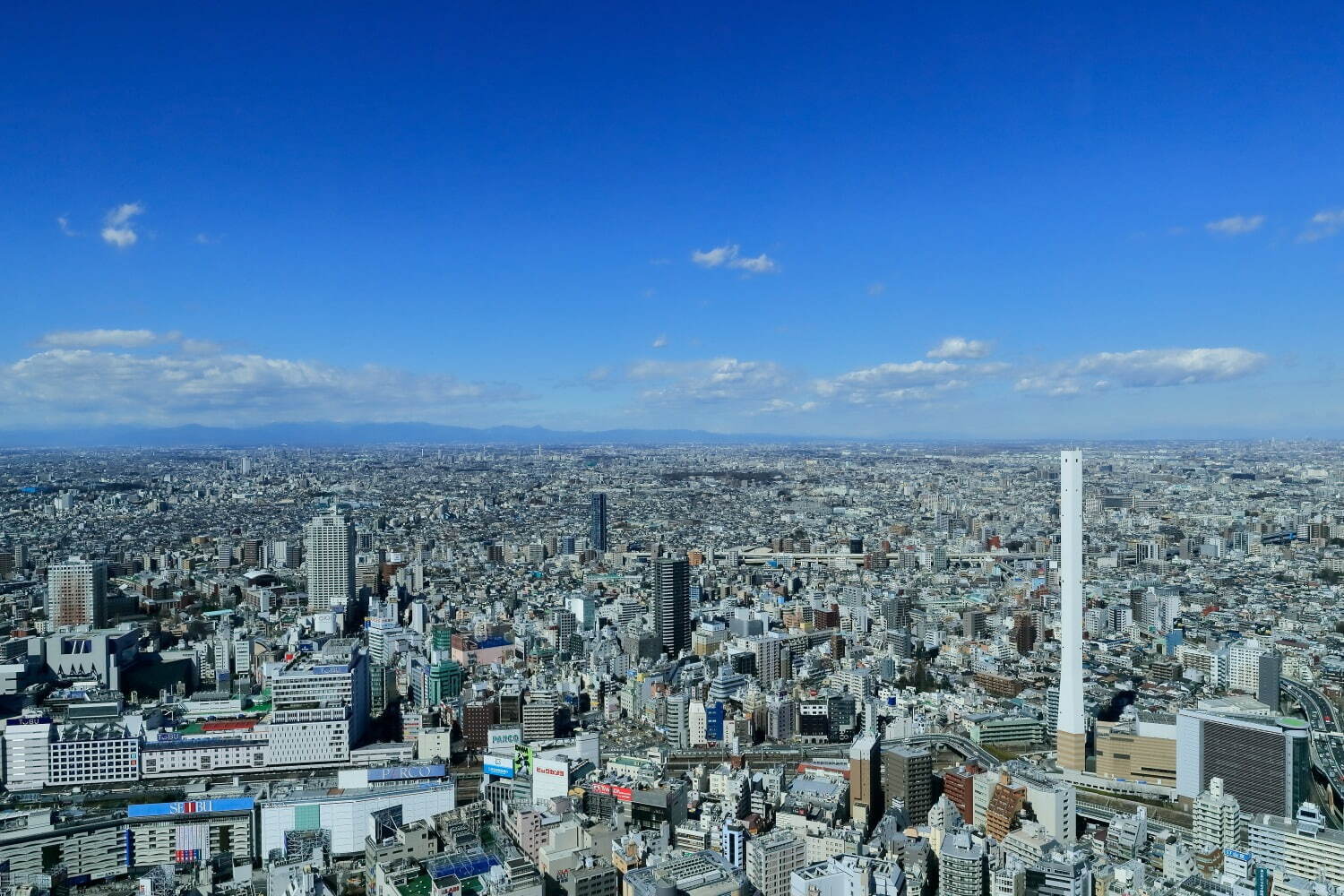 池袋サンシャインシティの展望台が「てんぼうパーク」にリニューアル、開放感あふれる空の公園｜写真11