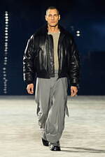 アミ パリス 2023年秋冬コレクション - 本質に立ち返る、新しい章の始まり｜写真41