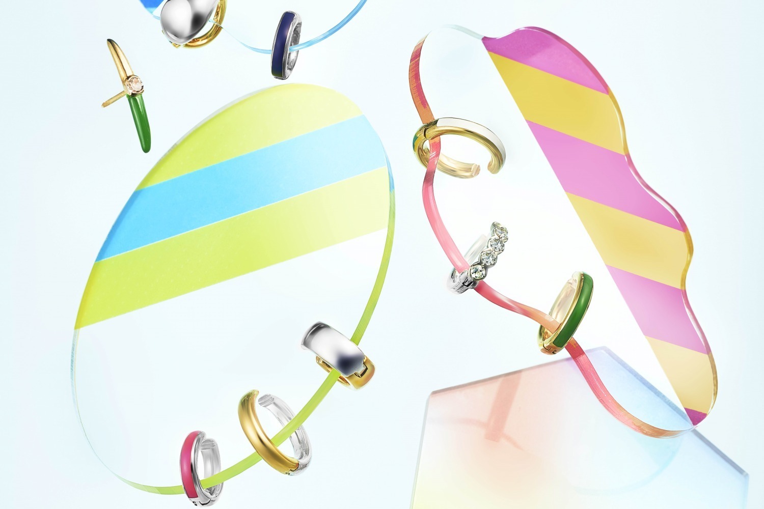 スタージュエリーガール新作“ネオンカラー×エナメル”、Y2K着想のピアスやネックレス