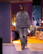 ルイ・ヴィトン 2023年秋冬メンズコレクション - 子供時代から続く、永遠の記憶｜写真28