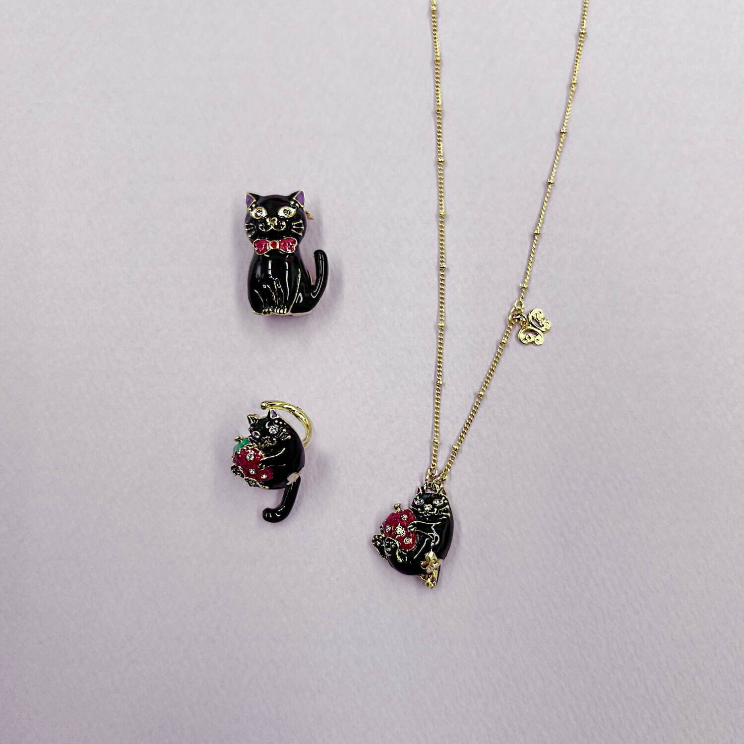 アナ スイ“黒猫＆ペルシャ猫”モチーフの新作アクセサリー、ネックレスやリング｜写真13
