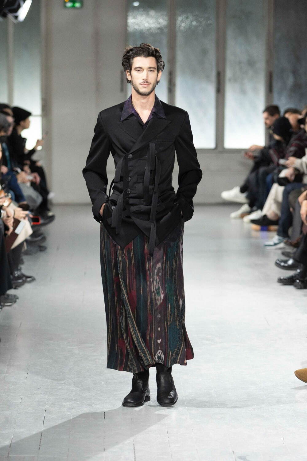 ヨウジヤマモト(Yohji Yamamoto) 2023-24年秋冬メンズコレクション  - 写真18