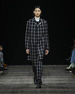 ポール・スミス 2023年秋冬メンズコレクション、伝統的なテーラードにモダニズムを｜写真5