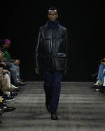 ポール・スミス 2023年秋冬メンズコレクション、伝統的なテーラードにモダニズムを｜写真10