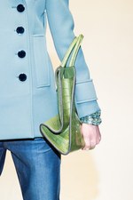 グッチ 2014-15年秋冬コレクション - ボーイッシュ＆ロマンティックを60's風に｜写真4