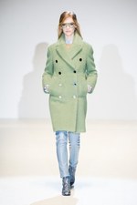 グッチ 2014-15年秋冬コレクション - ボーイッシュ＆ロマンティックを60's風に｜写真5