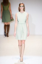 グッチ 2014-15年秋冬コレクション - ボーイッシュ＆ロマンティックを60's風に｜写真16