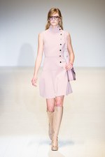 グッチ 2014-15年秋冬コレクション - ボーイッシュ＆ロマンティックを60's風に｜写真29